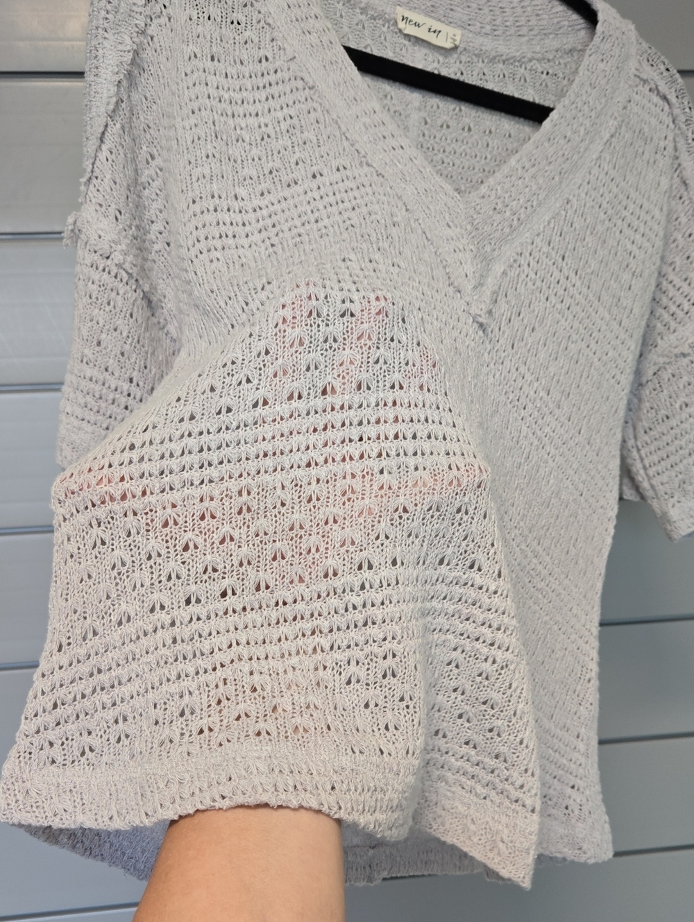 New In Light Gray Open-Knit V-Neck Short Sleeve Top - Picture 9 of 11